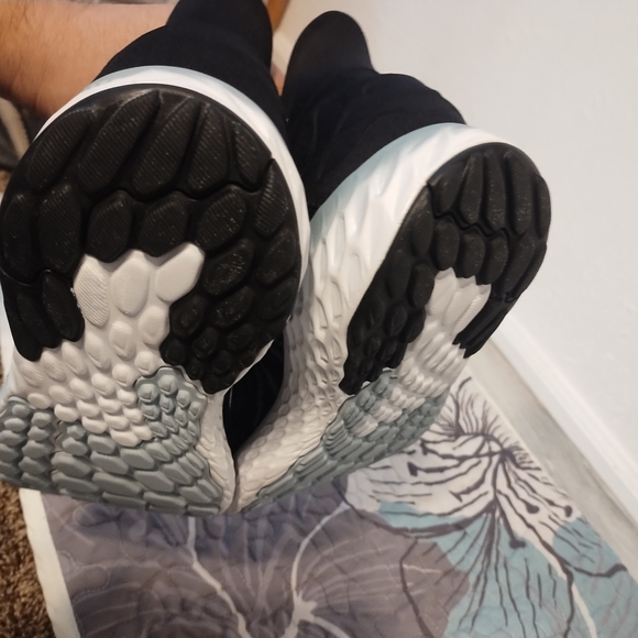 New Balance Shoes Womens US size10.5Fresh Foam 1080 Running Sneakers Knit LowTop - Picture 13 of 16